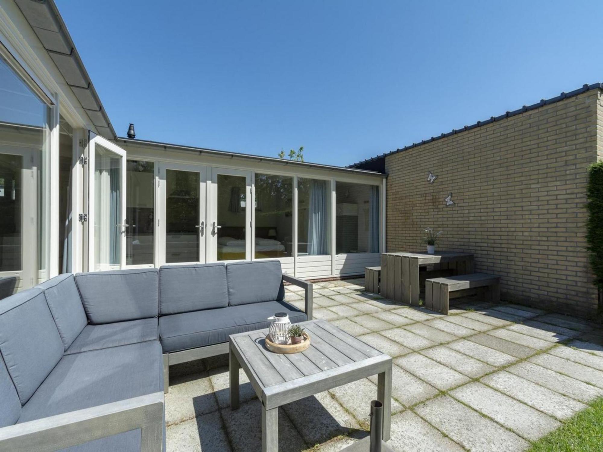 Cozy Bunglow With Garden Sint Maartensvlotbrug Exteriör bild